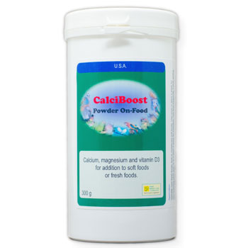 Powder Calciboost ON FOOD - Bird Care Company - Powdered Calcium Supplement - on the food 